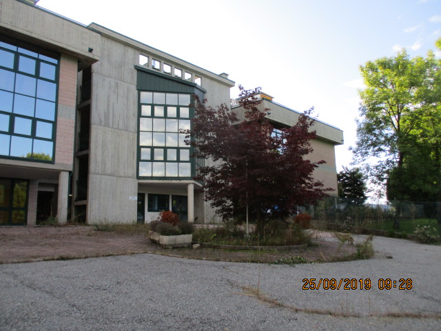 SORVOLANDO GLI IMMOBILI ABBANDONATI